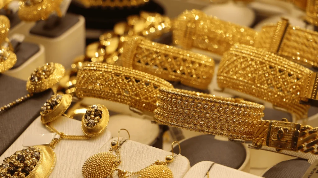 gold jewelry