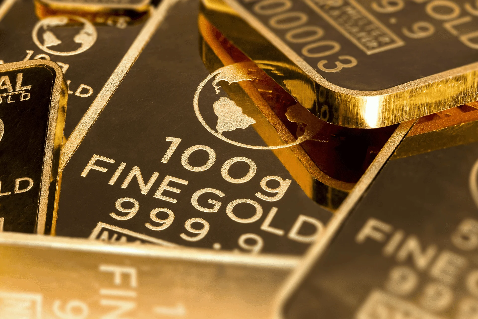 What karat is pure gold? Gold bars are made from 24K gold and the most pure.