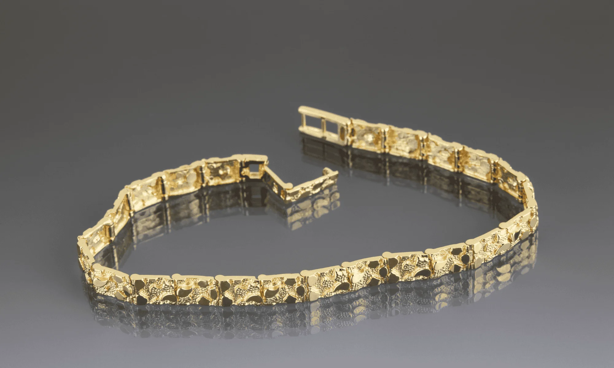 gold bracelet