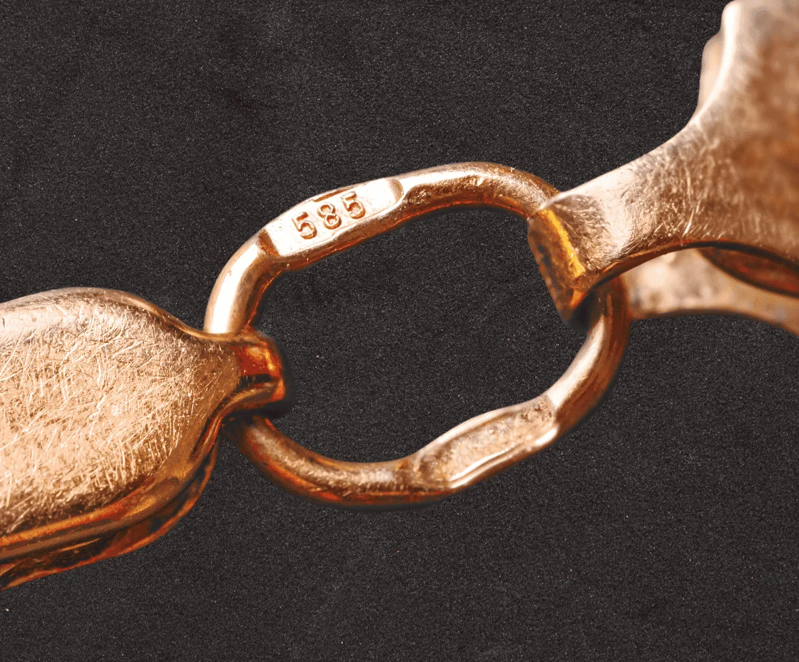 585 stamp on jewelry