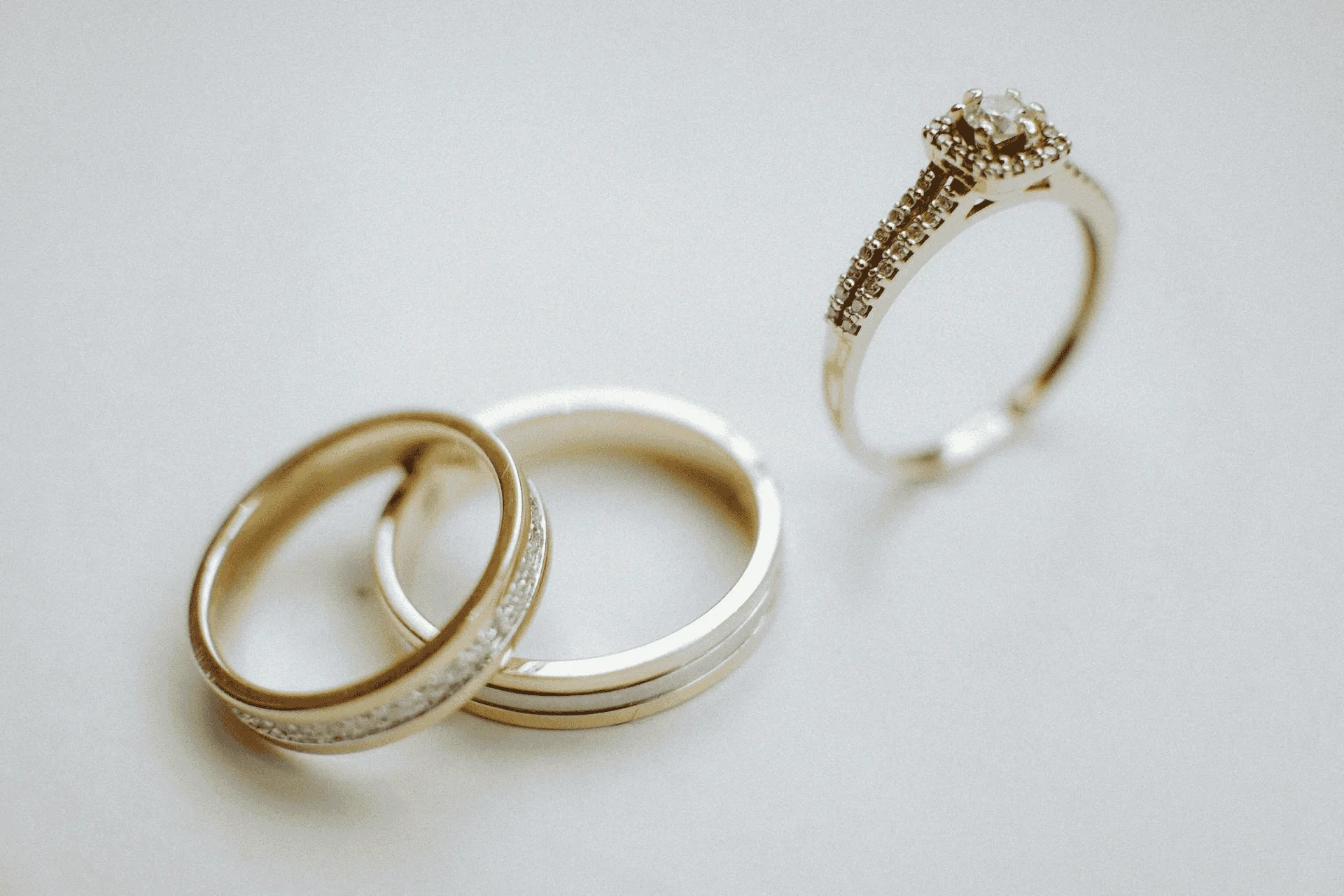 gold wedding ring set