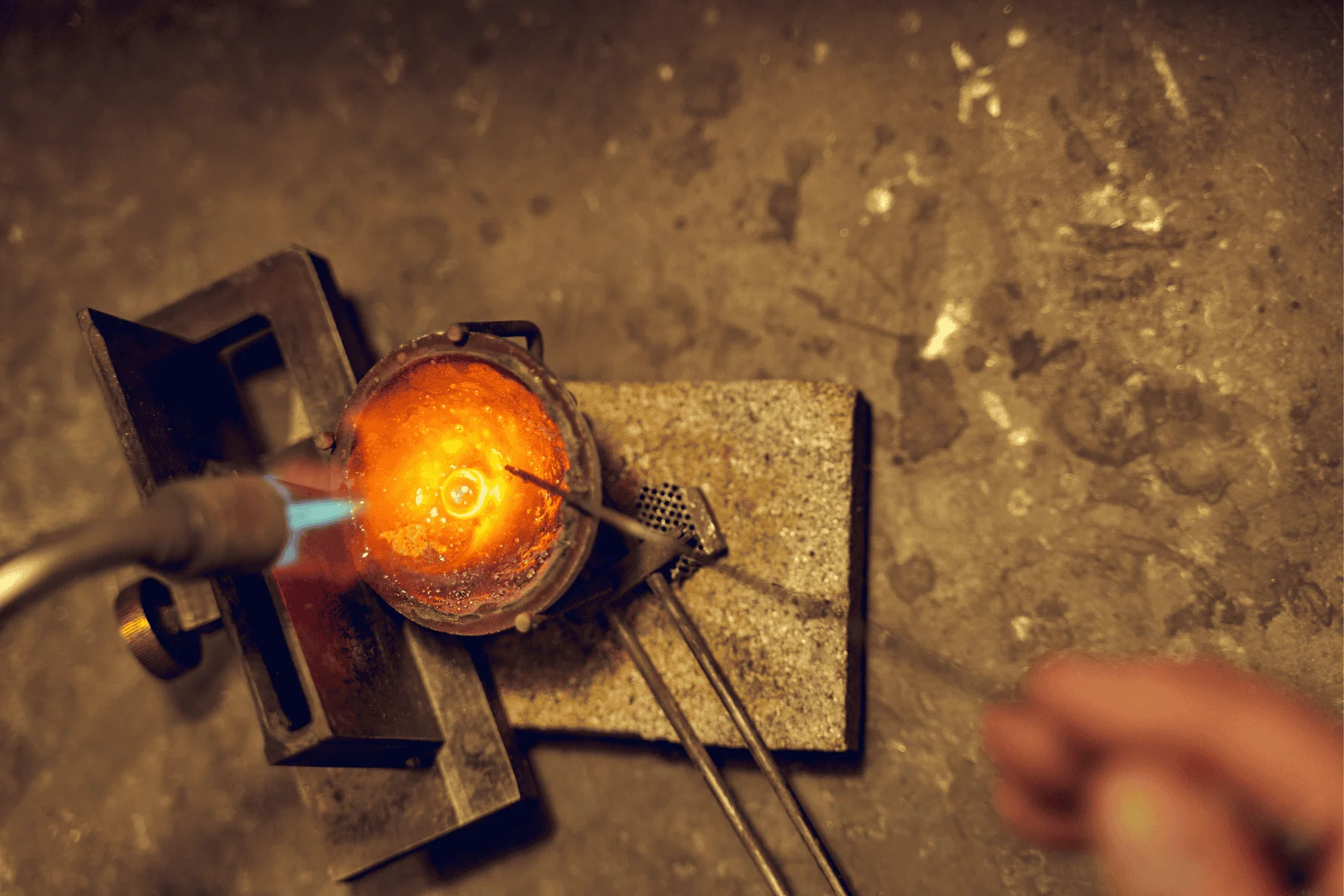 melting metal alloys