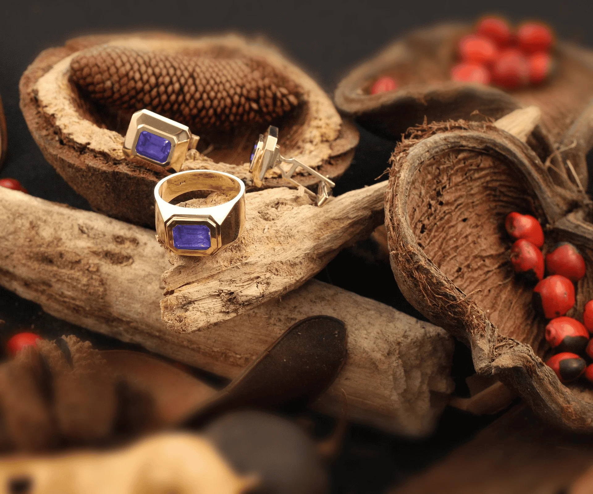 matching 10K gold ring and cufflinks