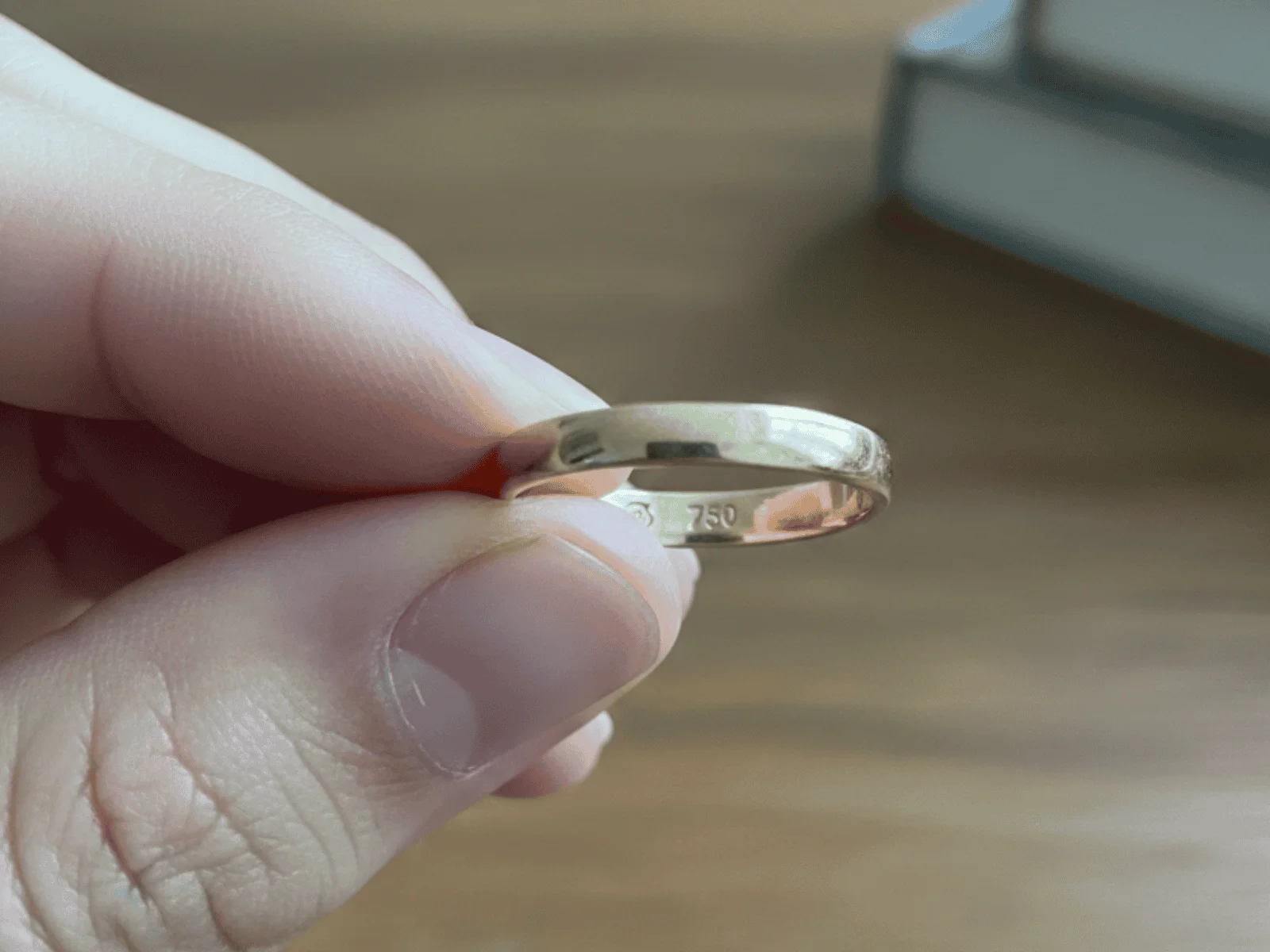 750 gold hallmark on a ring