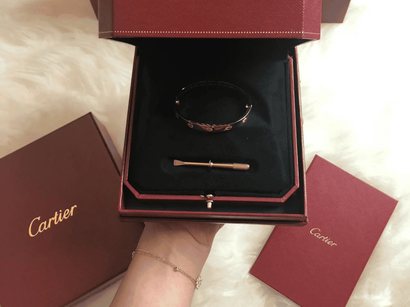 cartier designer love bracelet 18K gold