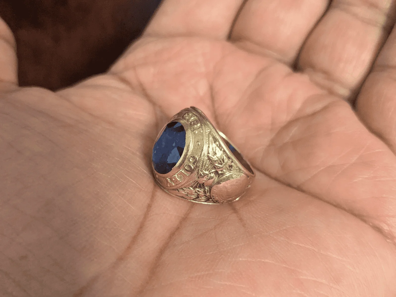 class ring value