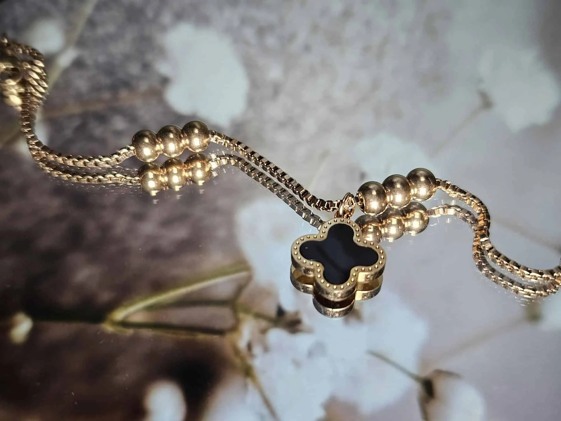 916 gold at resale