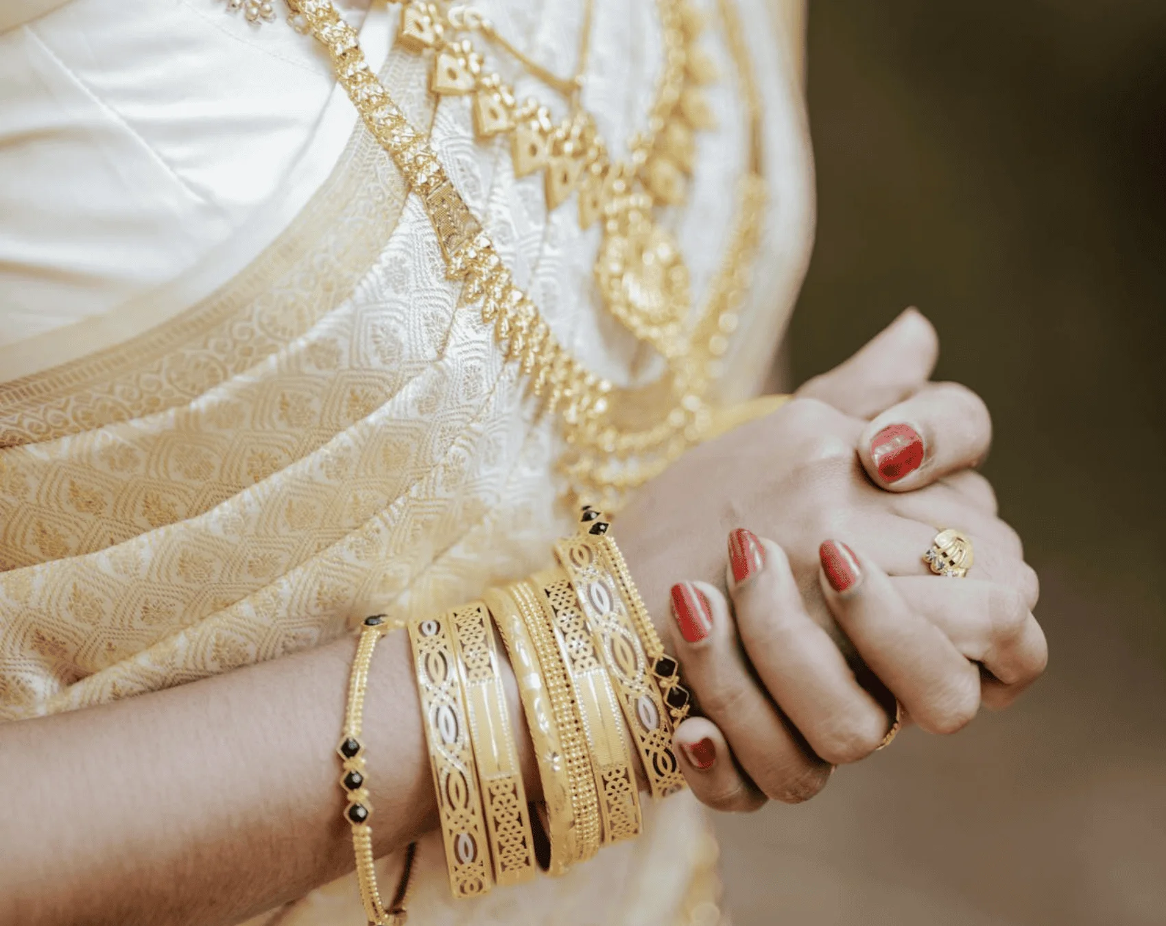 24K gold wedding jewelry