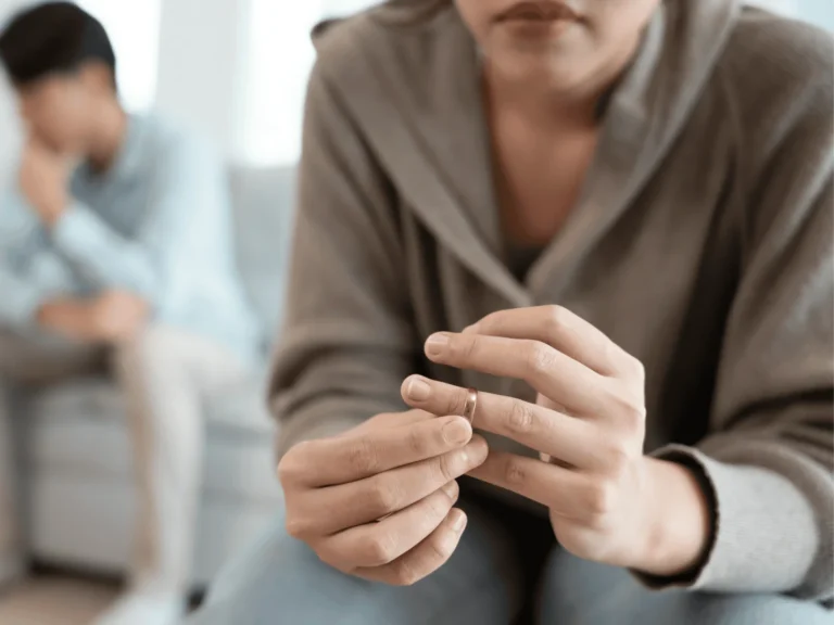 how to move on after divorce