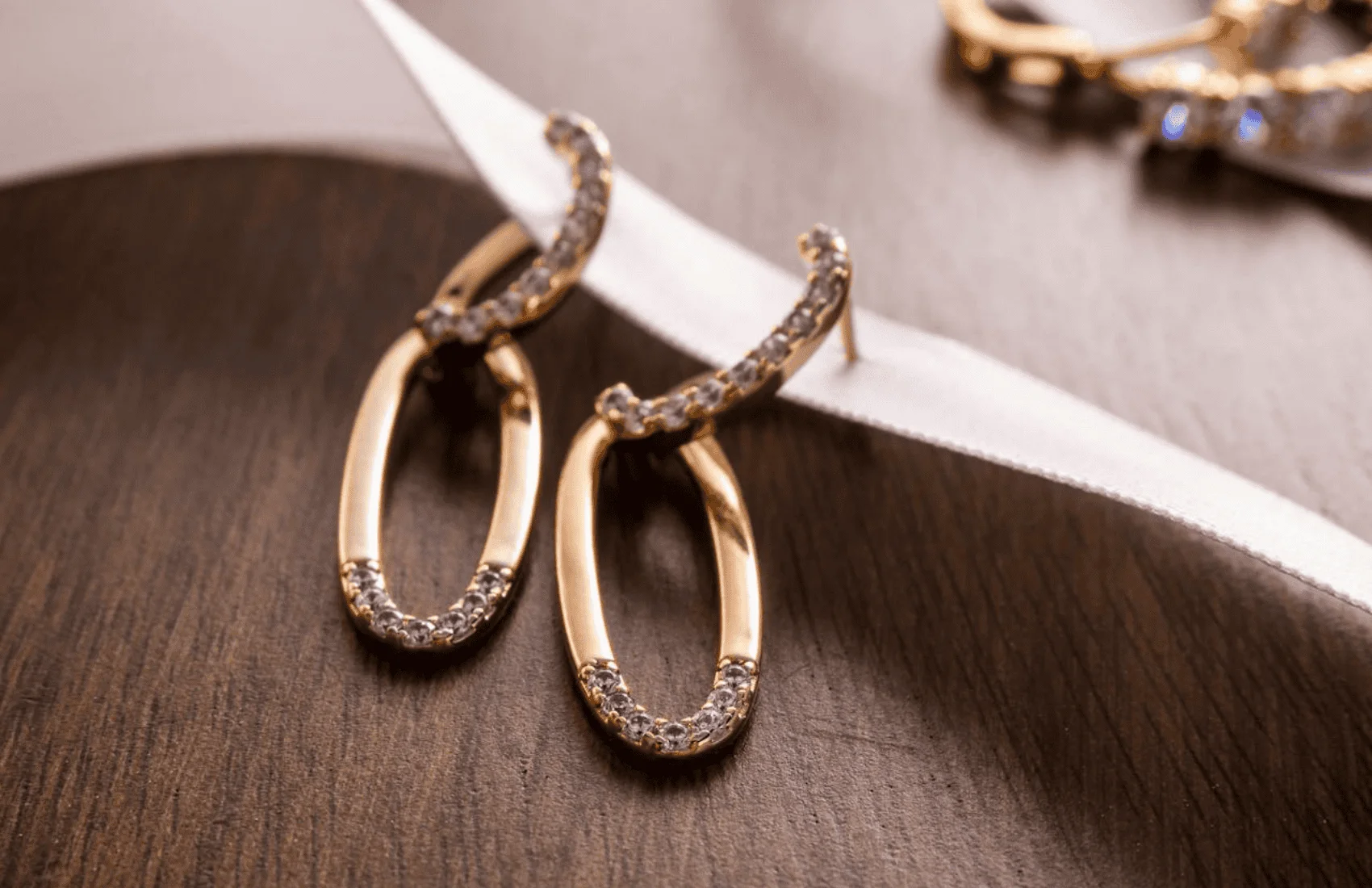 rose gold earrings