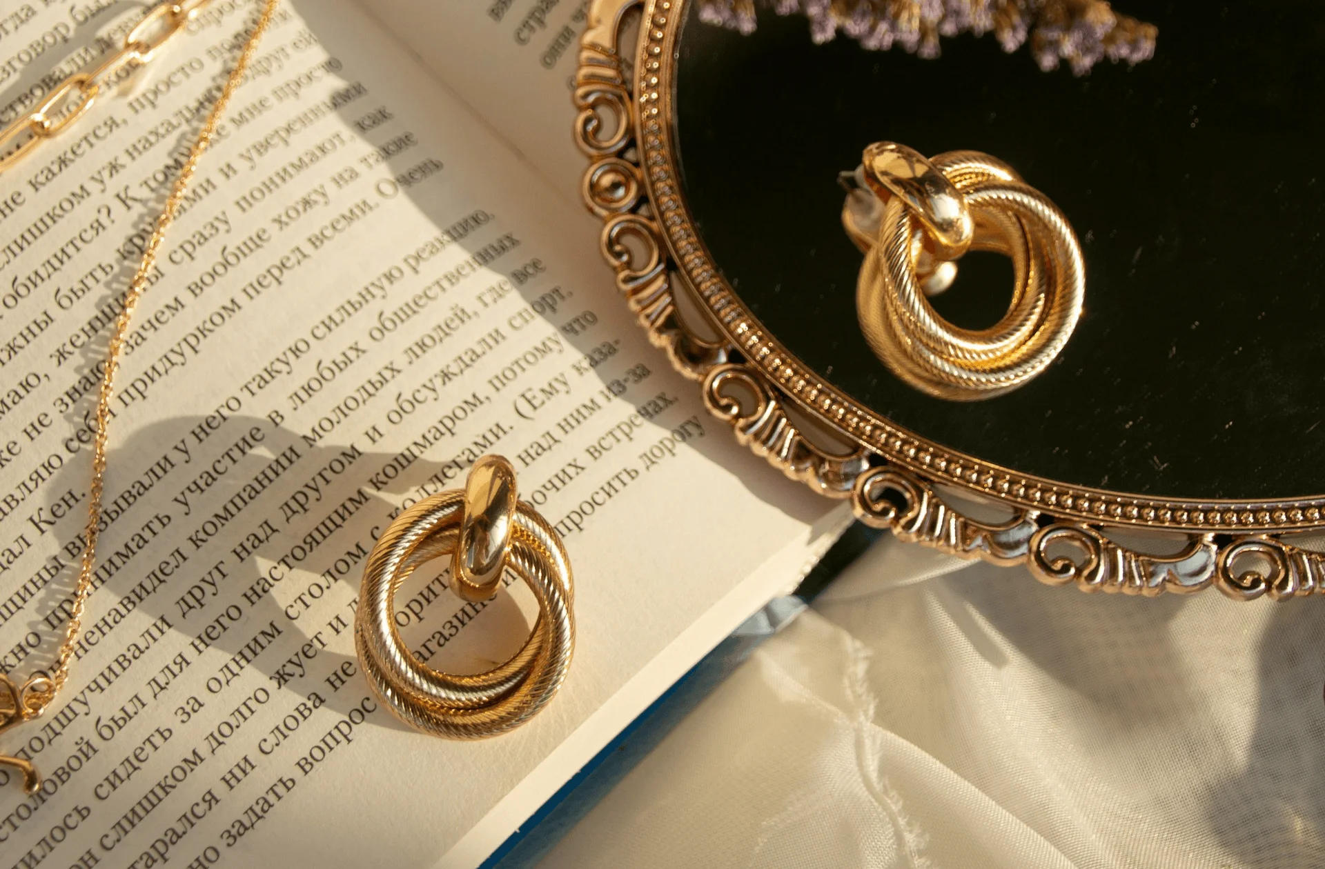 gold earring vignette
