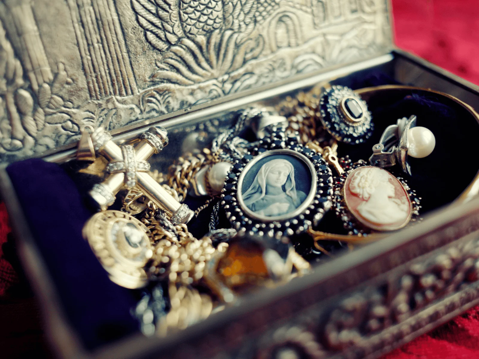 old estate jewelry