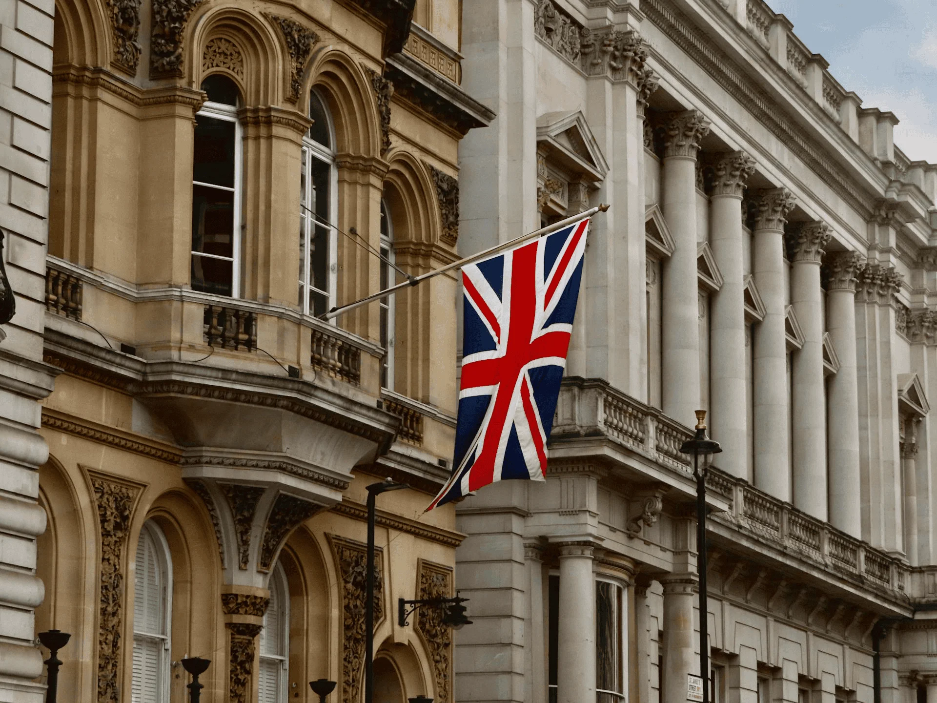 uk gold