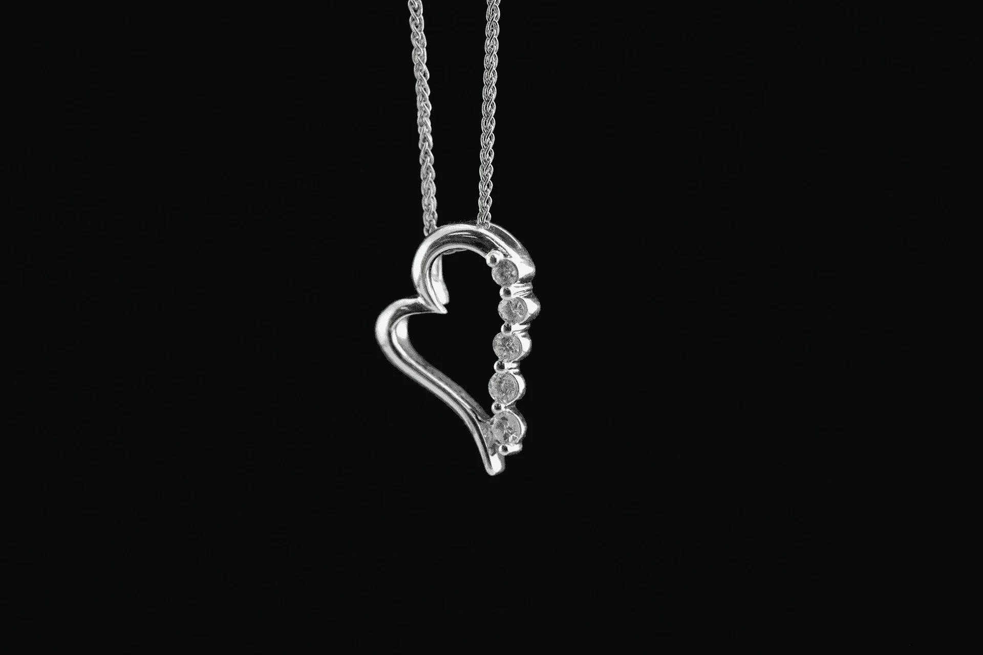 diamond heart necklace