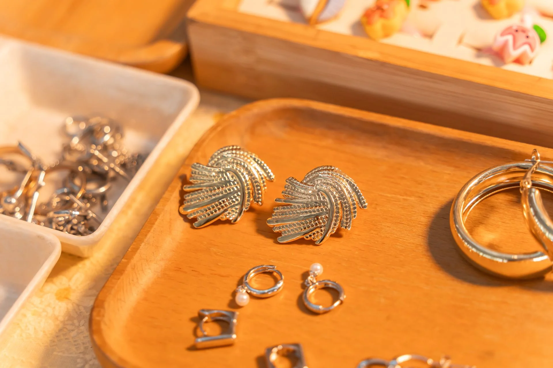 estate jewelry is more affordable