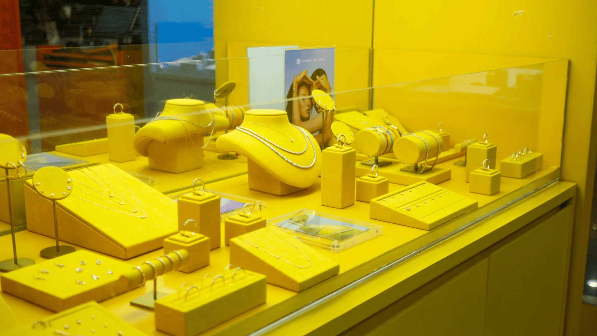 jewelry store