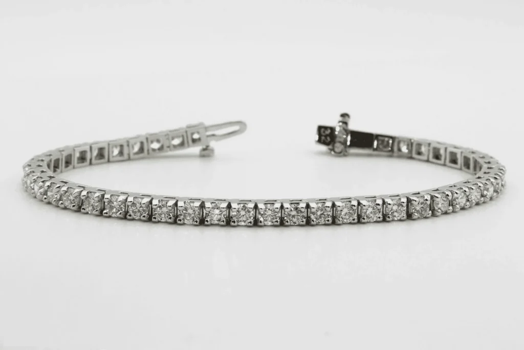 tennis bracelet