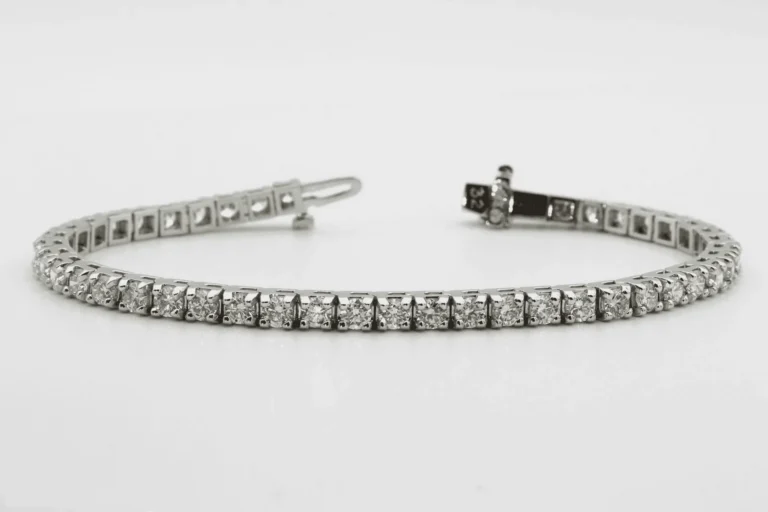 tennis bracelet
