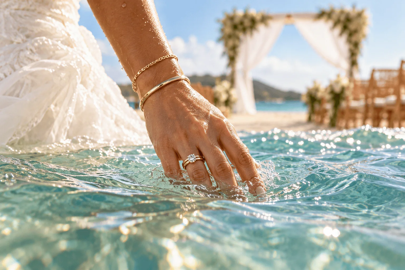 can you wear jewelry in the ocean