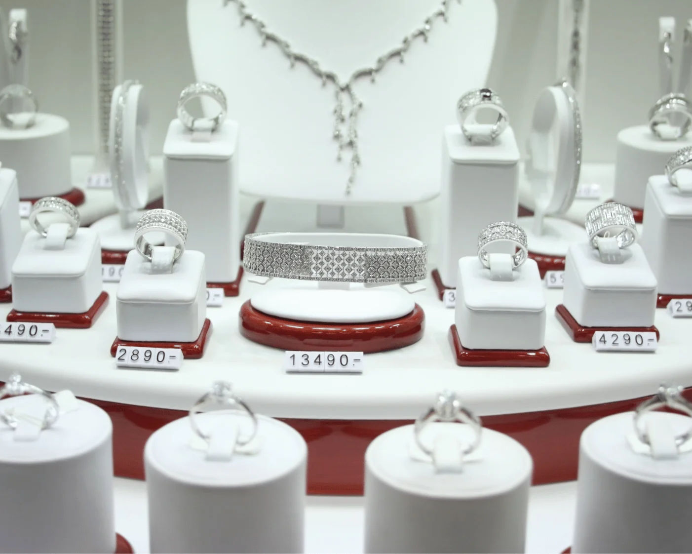 jewelry store display